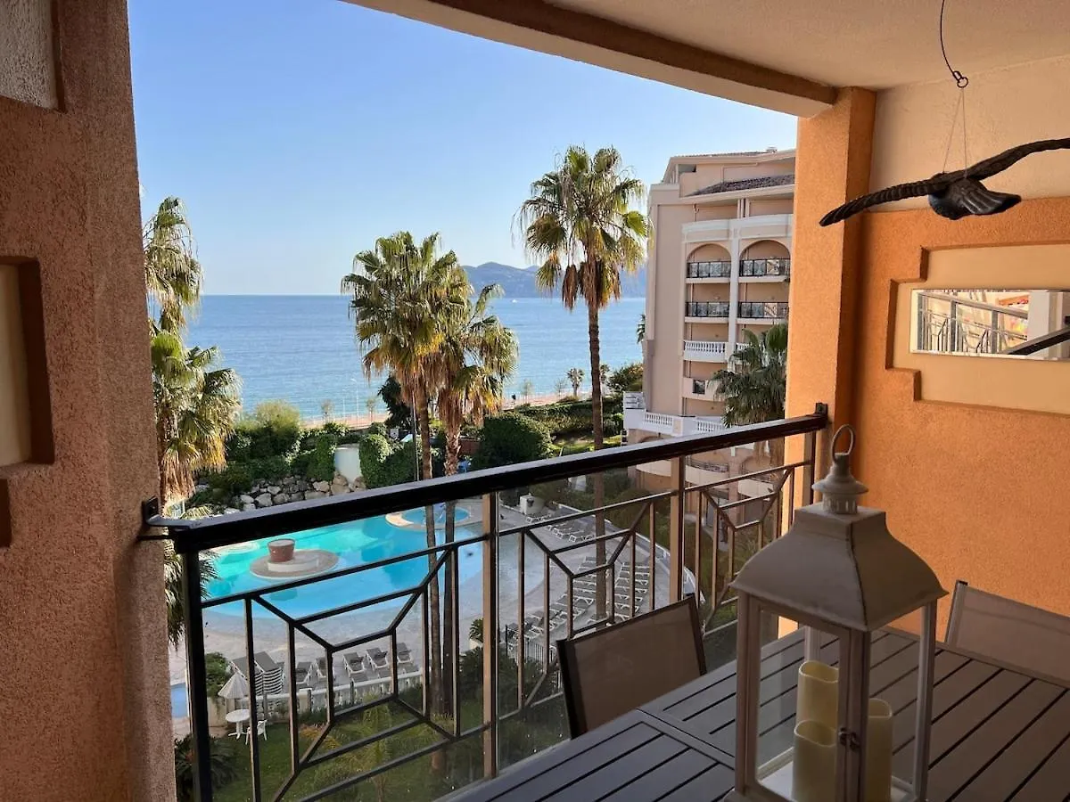 Appartement A 2 Minutes De La Plage Vue Mer Et Piscine Cannes